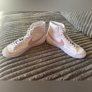 Nike Women's White and Pink Blazers. High-Top Sneakers